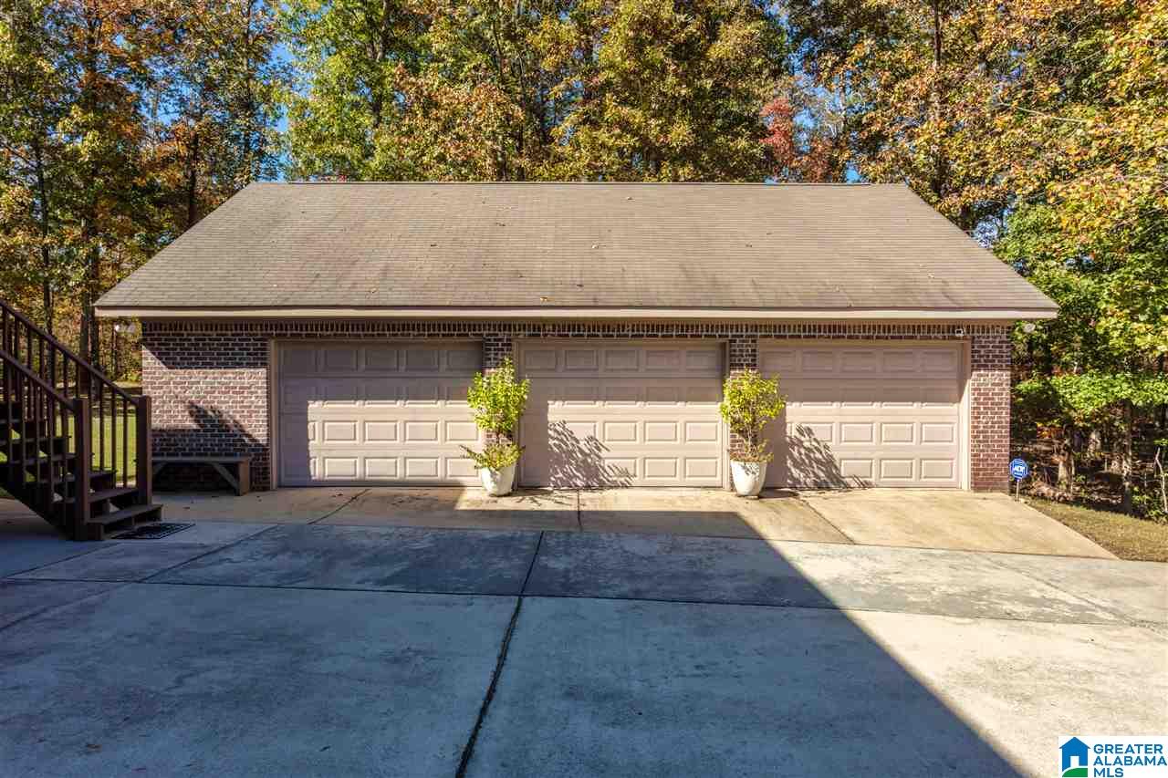 2429 Hemlock Court Bessemer, AL 35023 - Photo 6 of 49
