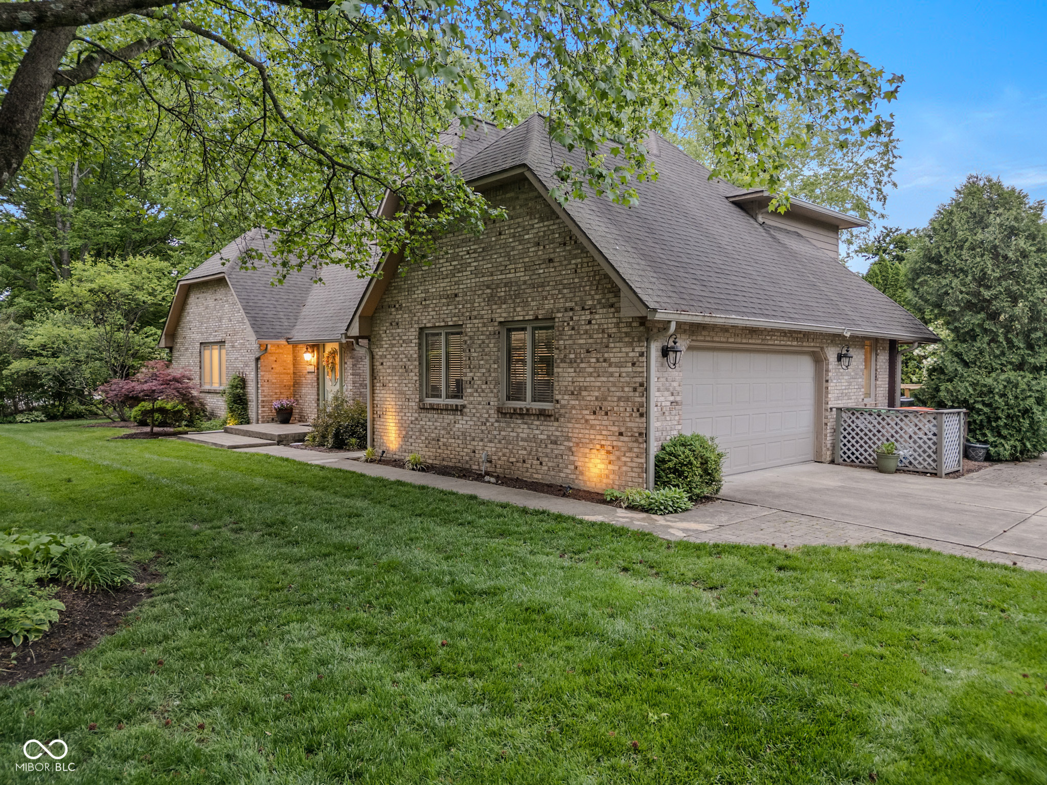 4640 Harrison Ridge Road Columbus, IN 47201 - Photo 3 of 68