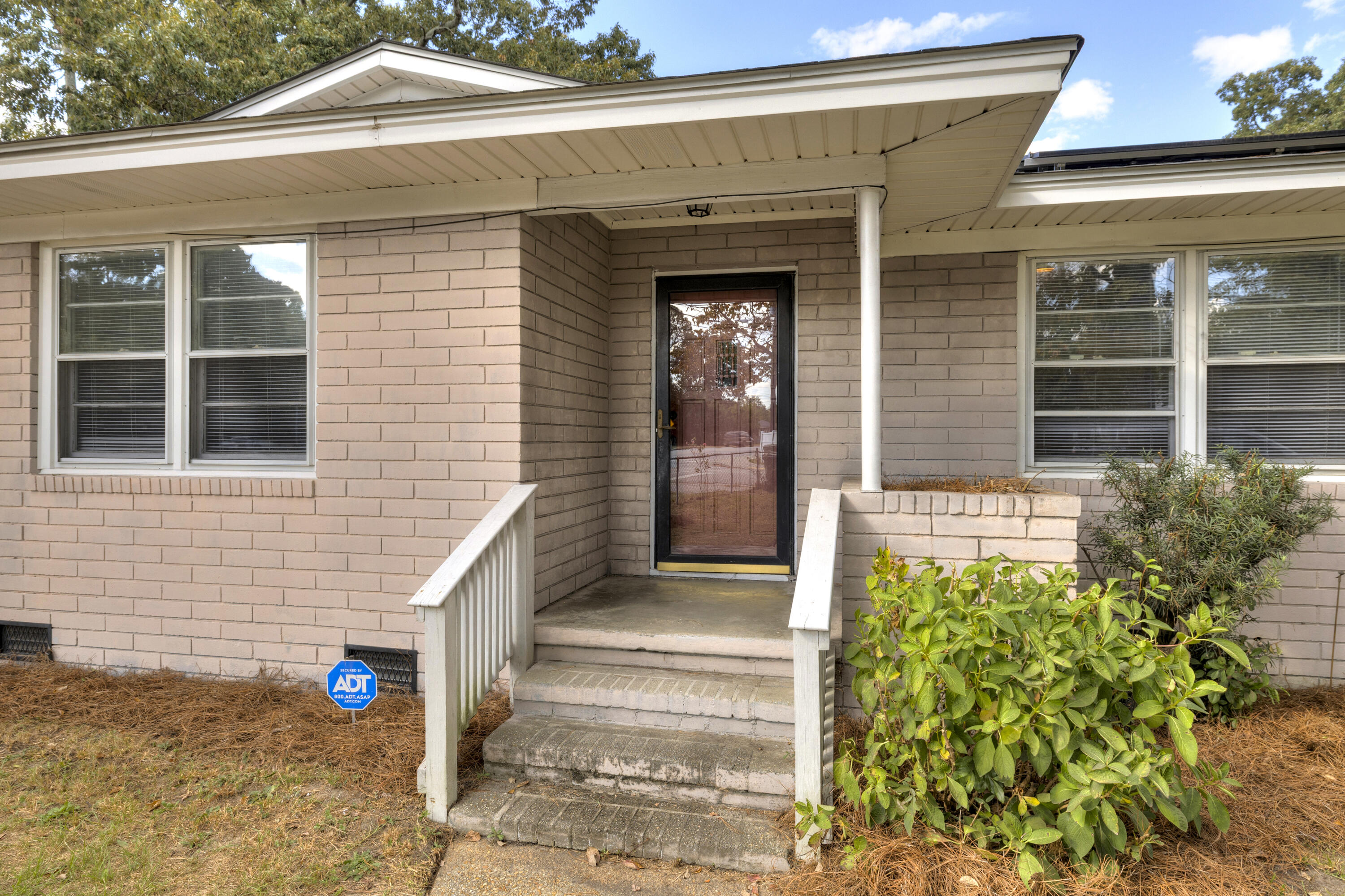1939 Millwood Road Sumter, SC 29150 - Photo 2 of 37 Gallery Image 2