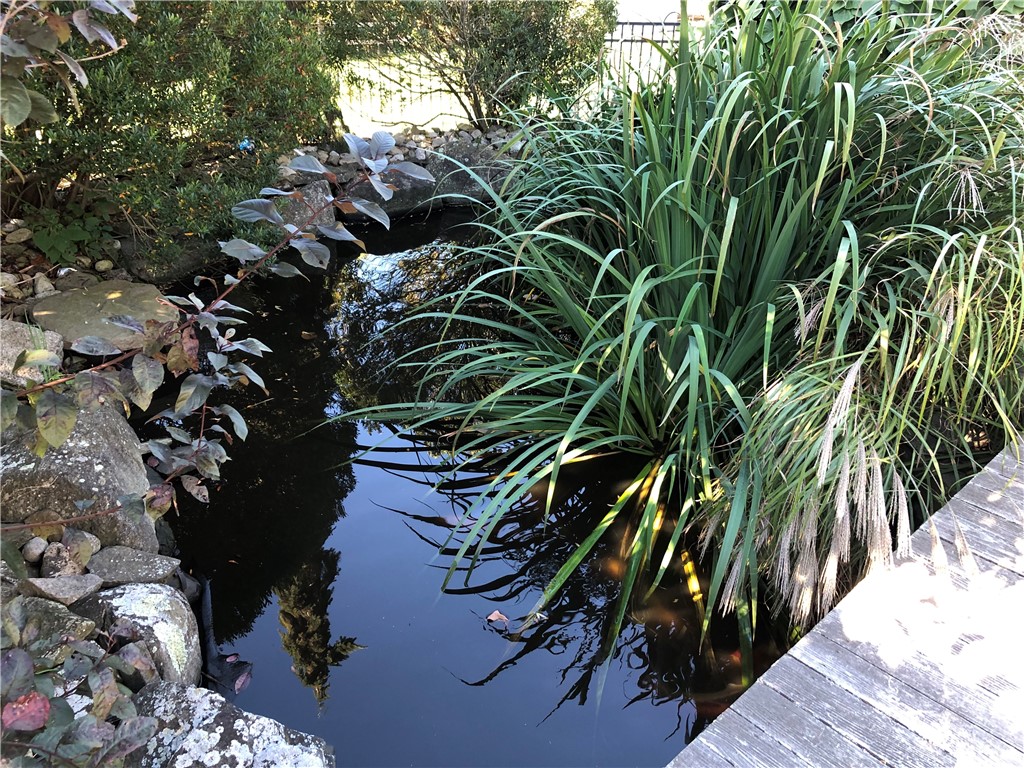 21 Kennedy Drive Warwick, RI 02889 - Photo 8 of 49