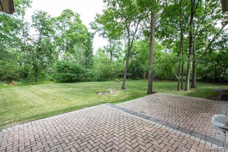 1440 Burgundy Road Ann Arbor, MI 48105 - Photo 6 of 43