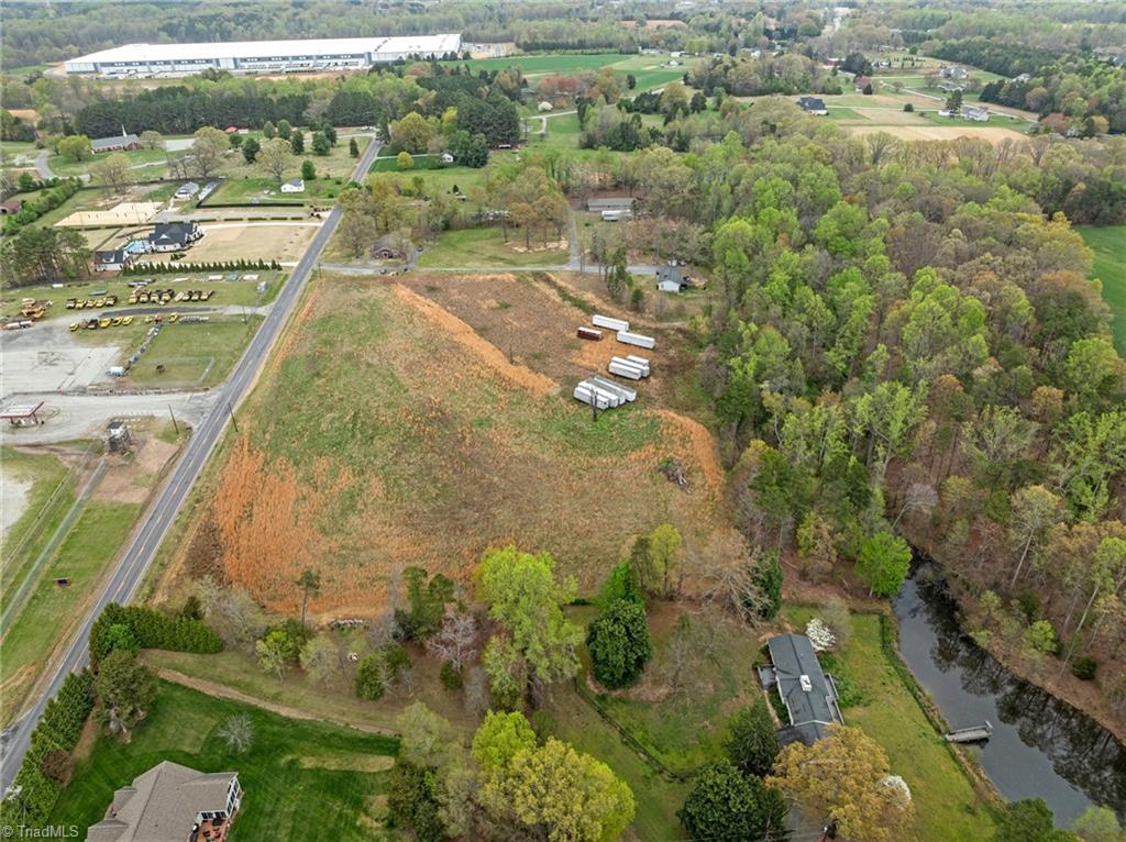 4728 Sandy Camp Road High Point, NC 27265 - Photo 2 of 8