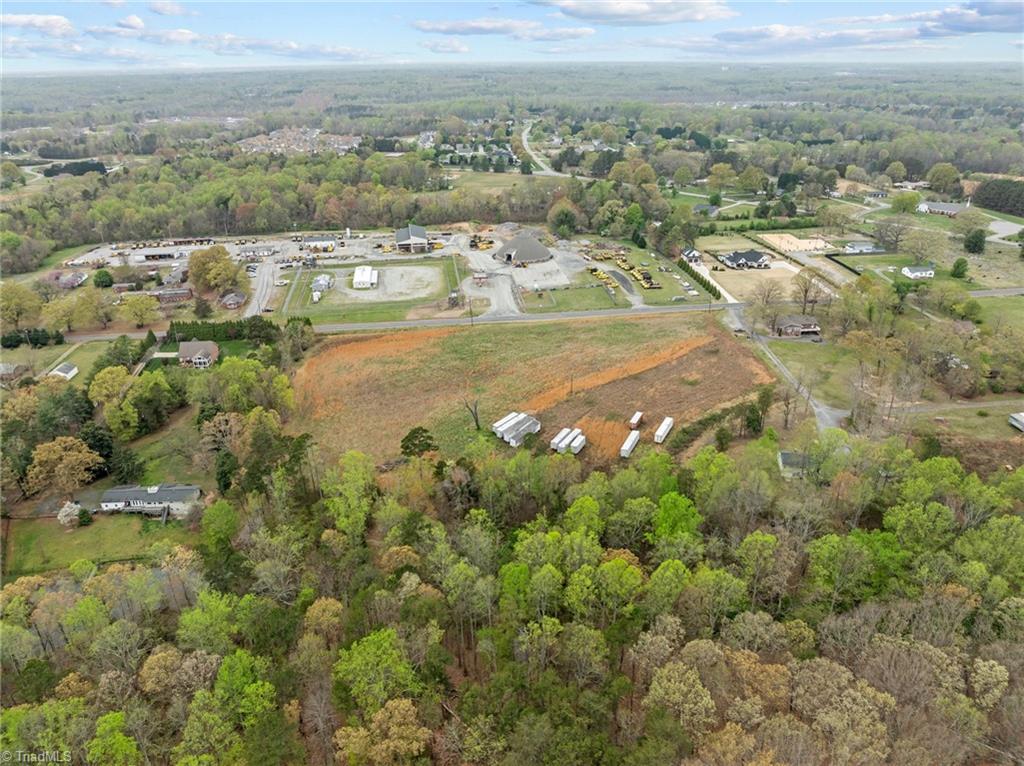 4728 Sandy Camp Road High Point, NC 27265 - Photo 3 of 8