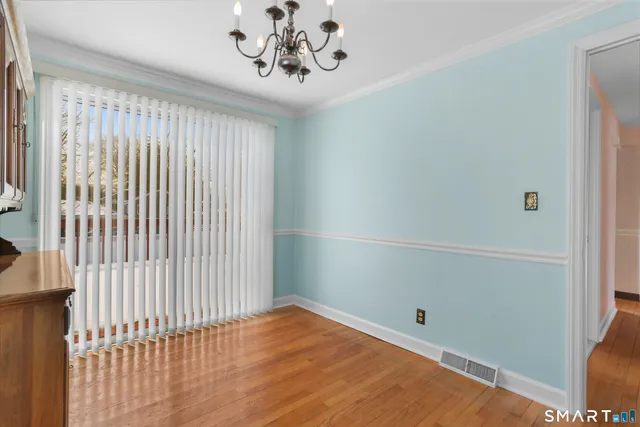 $689,900 | 250 Szost Drive, Fairfield, CT 06824