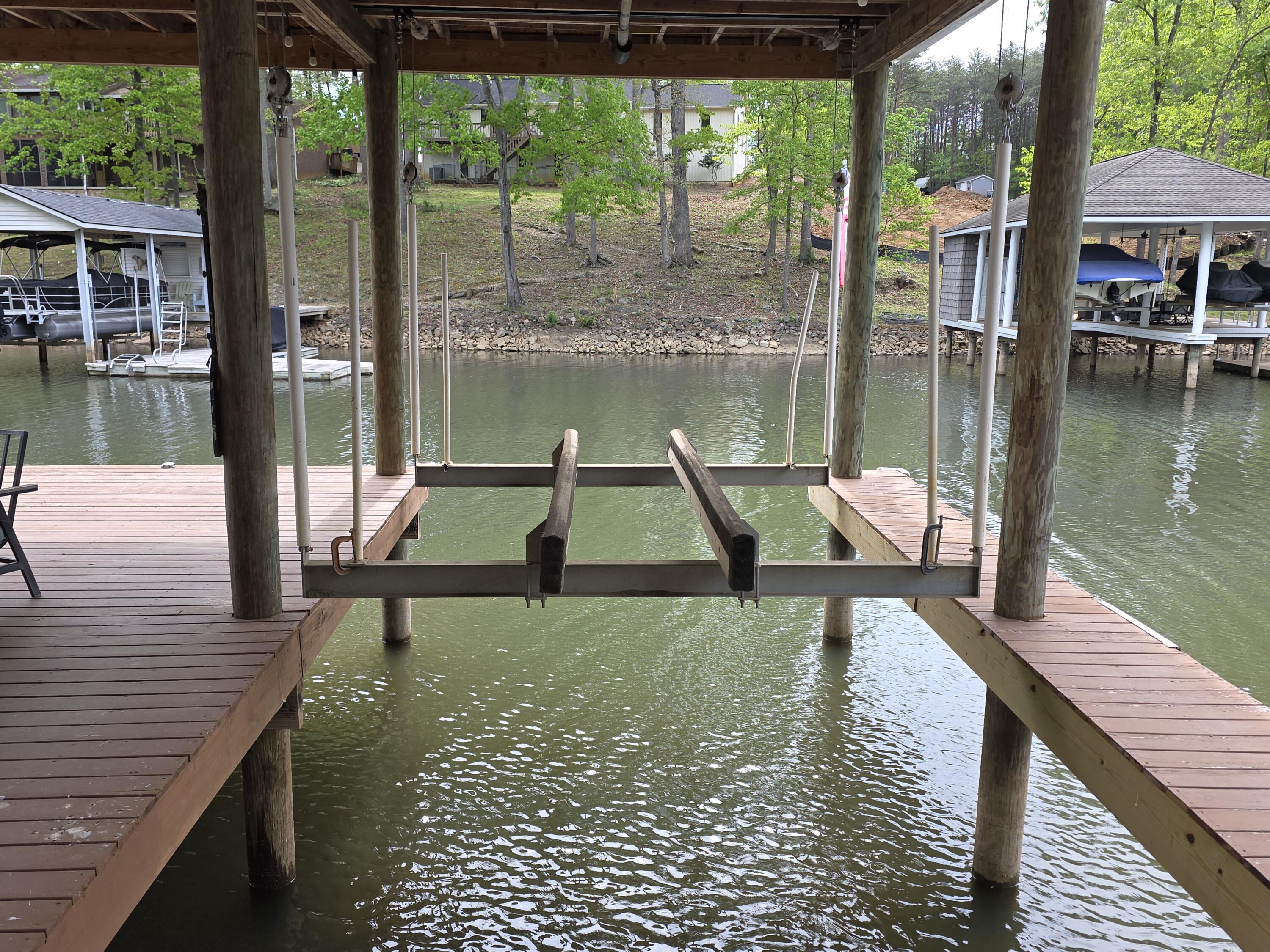 248 Woodbrook Road Moneta, VA 24121 - Photo 28 of 34 20260419_105804