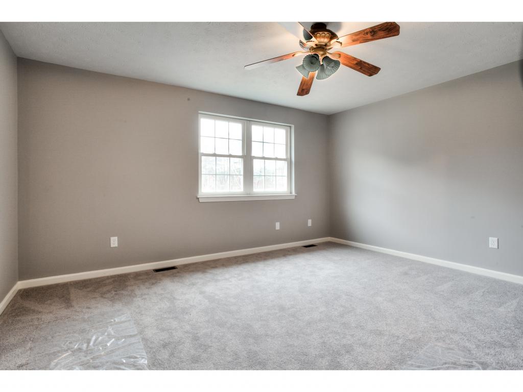 3 Woodridge Road Merrimack, NH 03054 - Photo 21 of 36