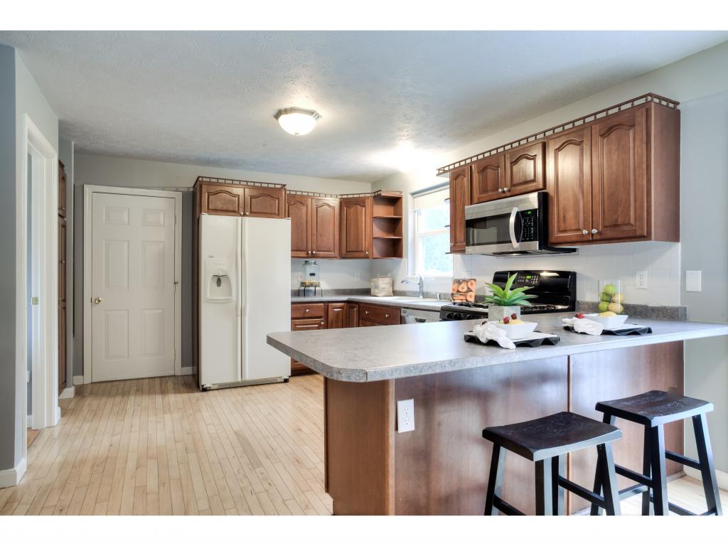 3 Woodridge Road Merrimack, NH 03054 - Photo 7 of 36