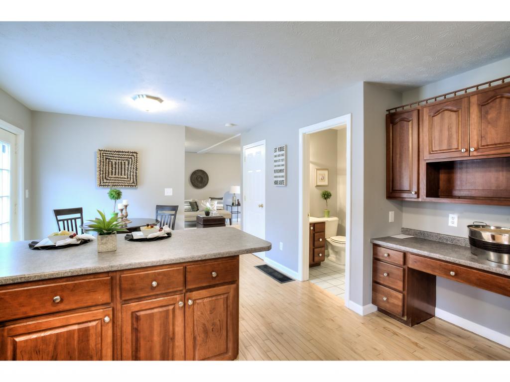 3 Woodridge Road Merrimack, NH 03054 - Photo 10 of 36