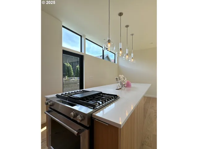 $715,000 | 11909 Northeast 57th Court, Unit LOT 4, Vancouver, WA 98686