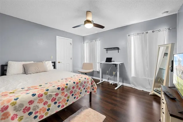 $335,000 | 5178 Roble Avenue, Spring Hill, FL 34608