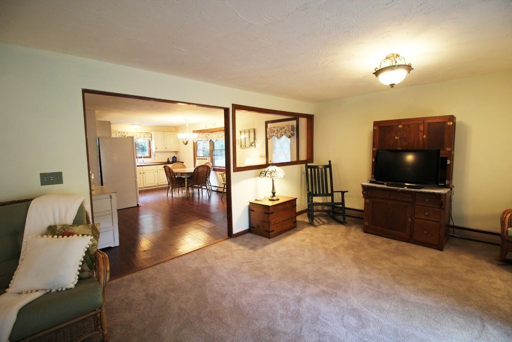 585 Royalston Road Phillipston, MA 01331 - Photo 18 of 30 Gallery Image 18