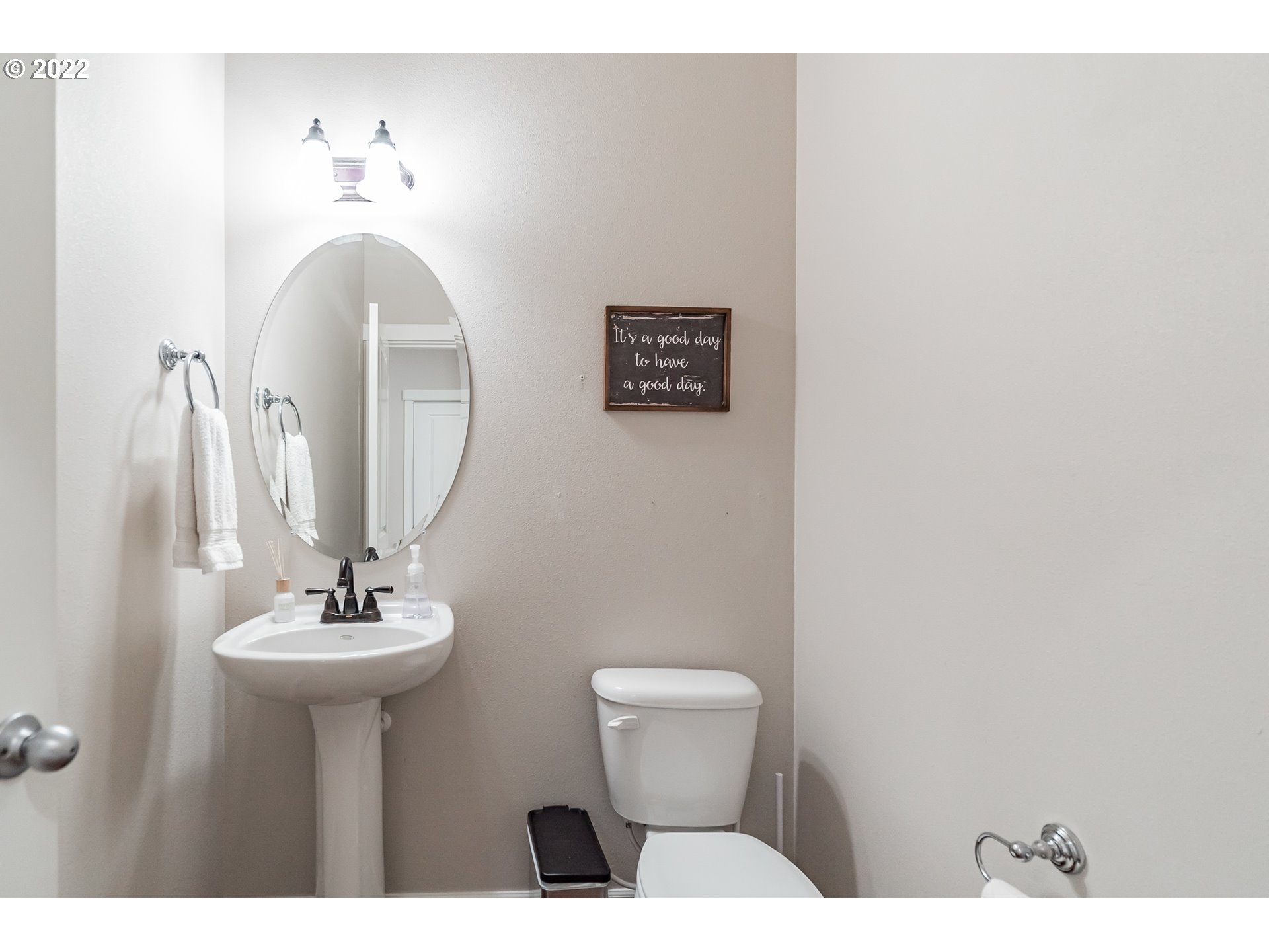 215 North 40th Avenue Ridgefield, WA 98642 - Photo 15 of 31 Partial Bath