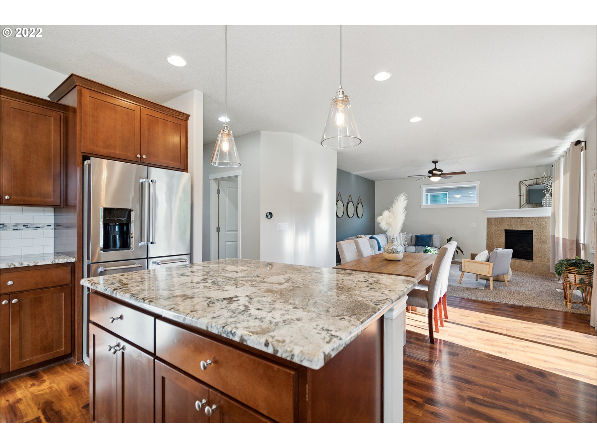 215 North 40th Avenue Ridgefield, WA 98642 - Photo 10 of 31 Great Room