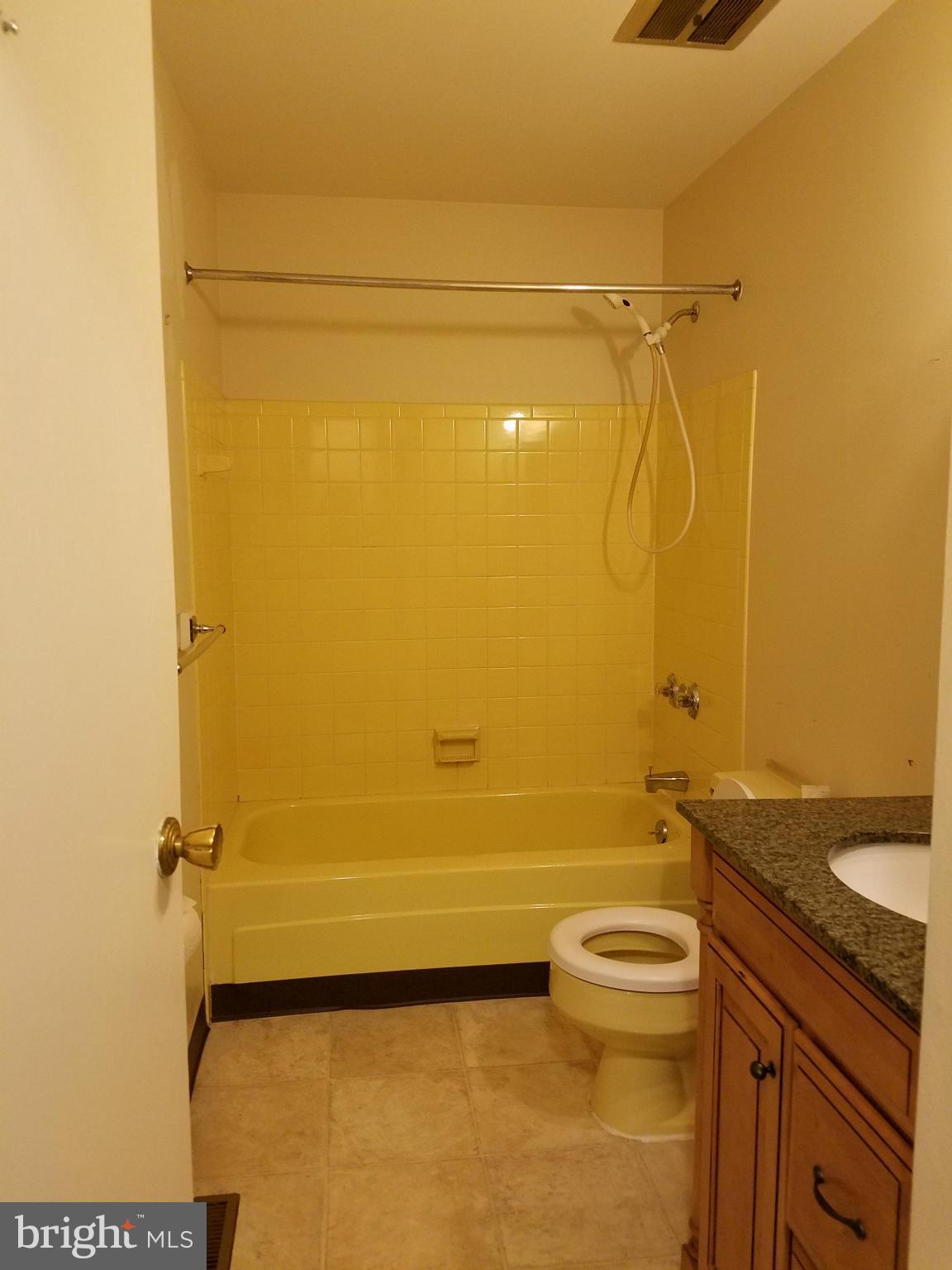 10916 Rock Coast Road Columbia, MD 21044 - Photo 20 of 25 Bath