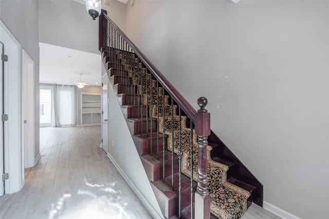 a view of entryway and hall