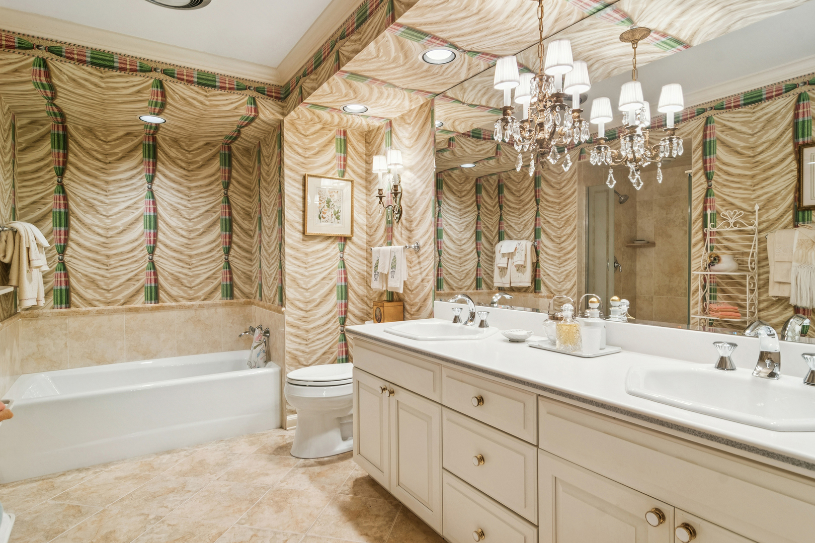 354 Grayfriars Lane Inverness, IL 60067 - Photo 22 of 43 Gallery Image 22