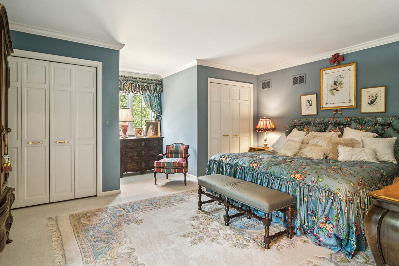 354 Grayfriars Lane Inverness, IL 60067 - Photo 24 of 43 Gallery Image 24