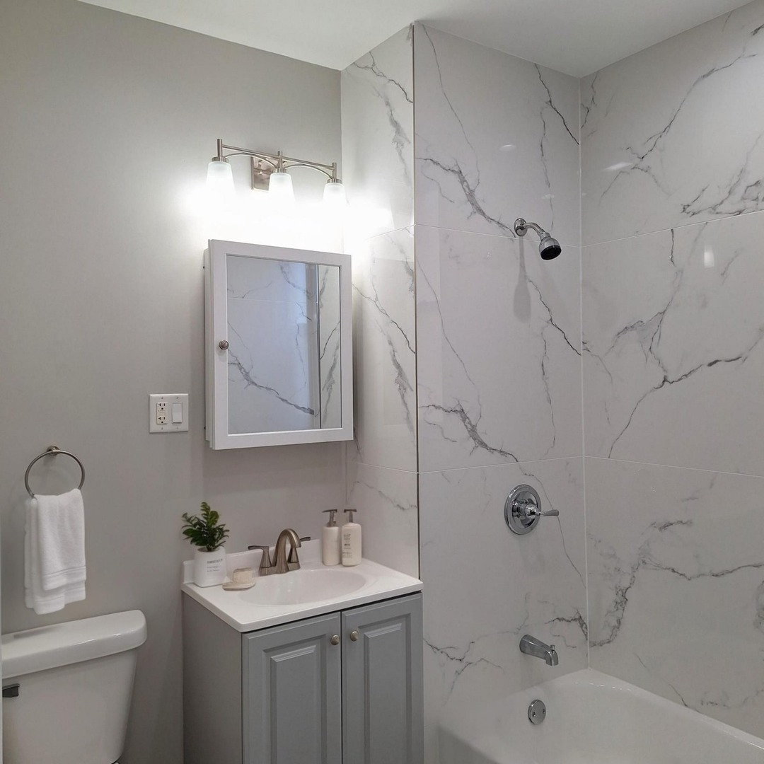 4119 West Harrison Street, Unit 1 Chicago, IL 60624 - Photo 3 of 7