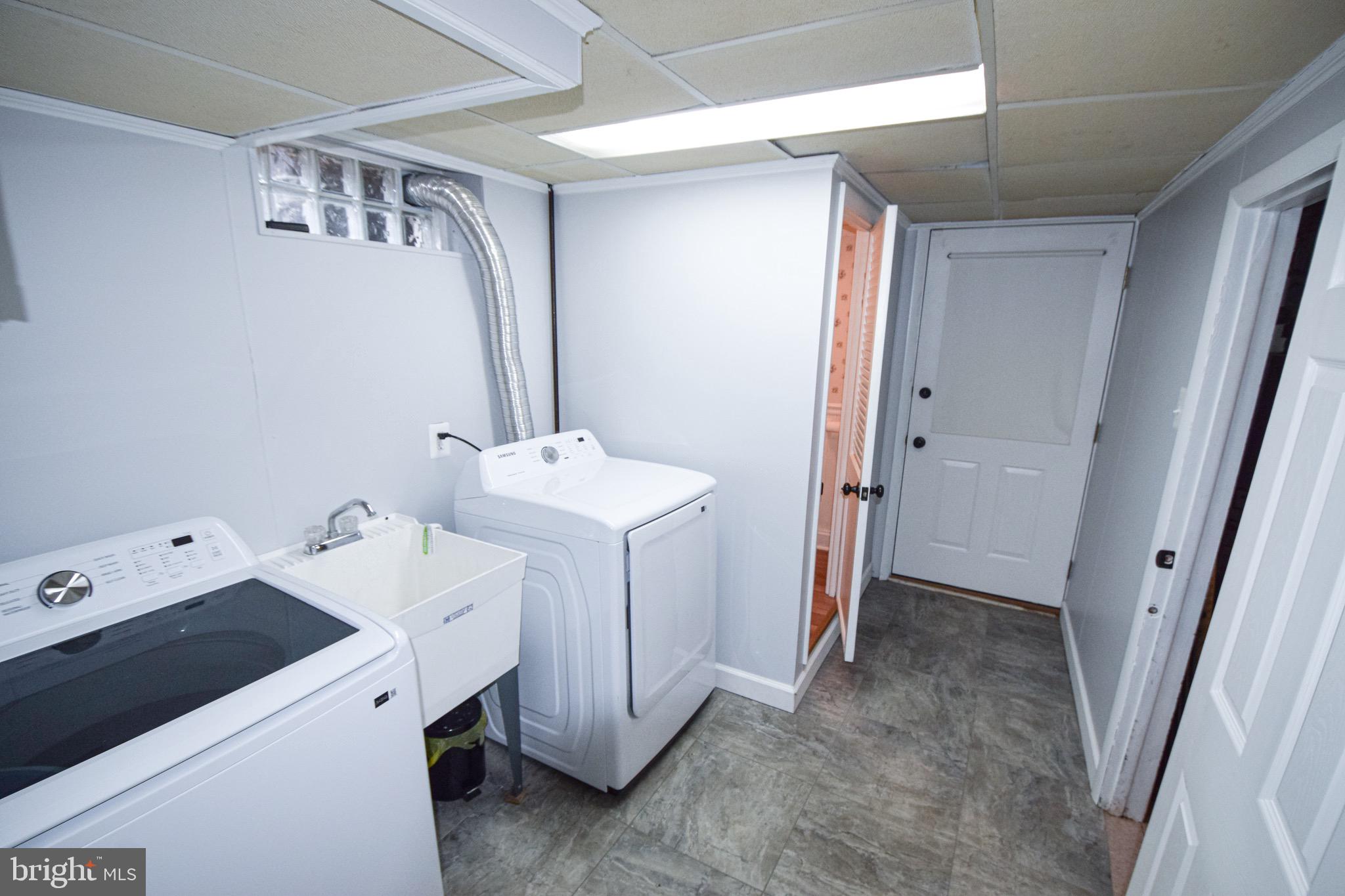 1224 Rustic Avenue Rosedale, MD 21237 - Photo 25 of 41 Laundry Room