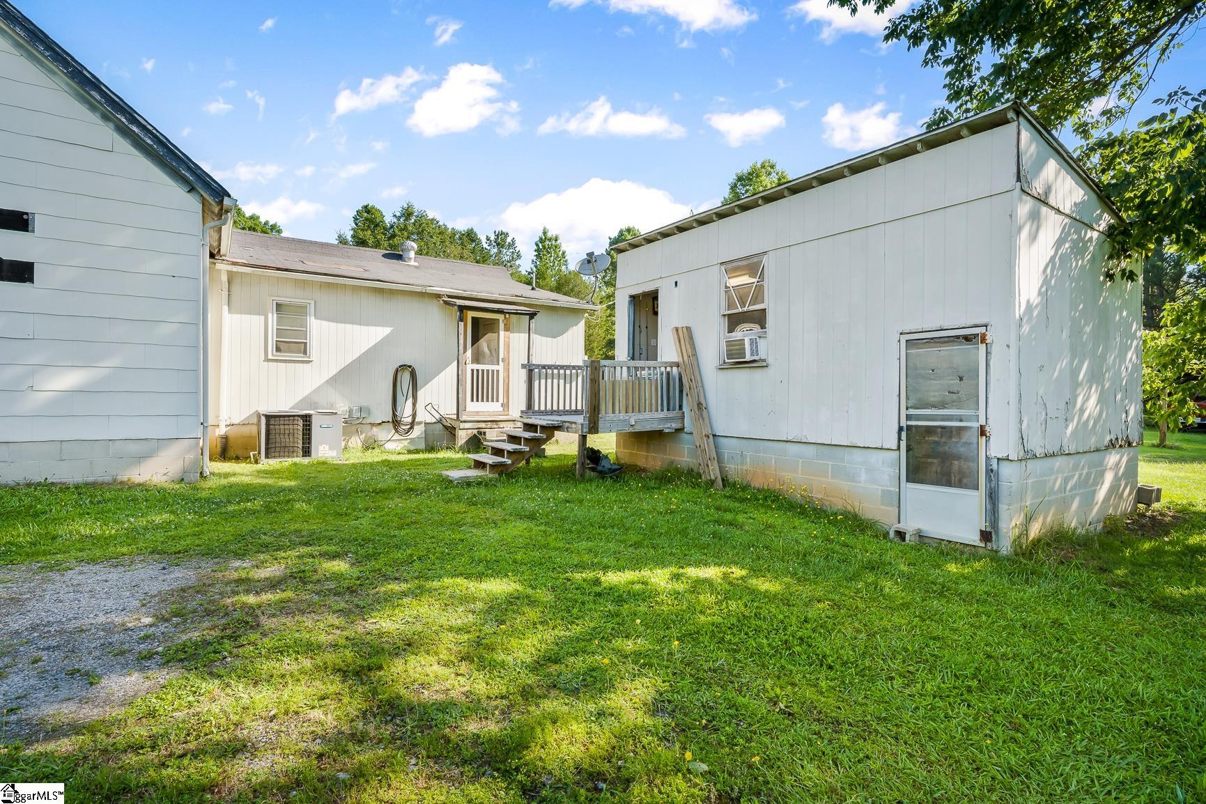 360 Forksville Road Honea Path, SC 29654 - Photo 3 of 18