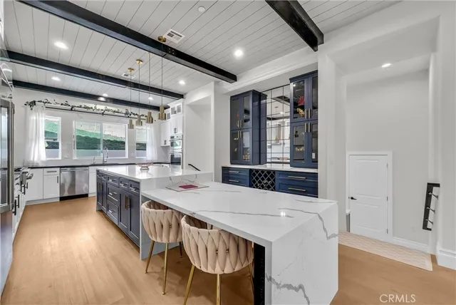 $2,100,000 | 451 Avenida Esplendor, Walnut, CA 91789