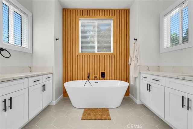 $2,100,000 | 451 Avenida Esplendor, Walnut, CA 91789