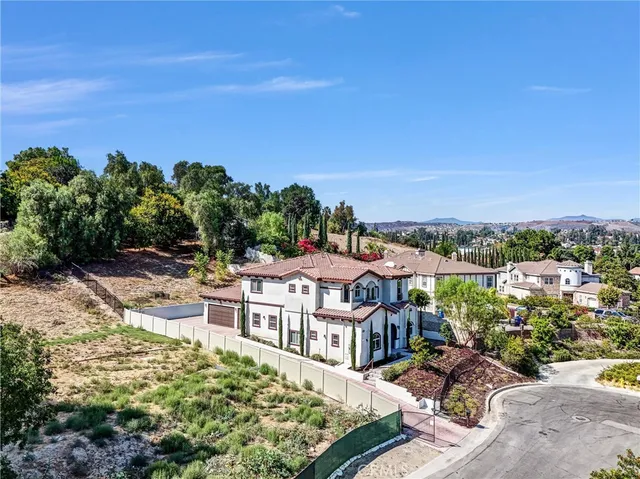 $2,100,000 | 451 Avenida Esplendor, Walnut, CA 91789