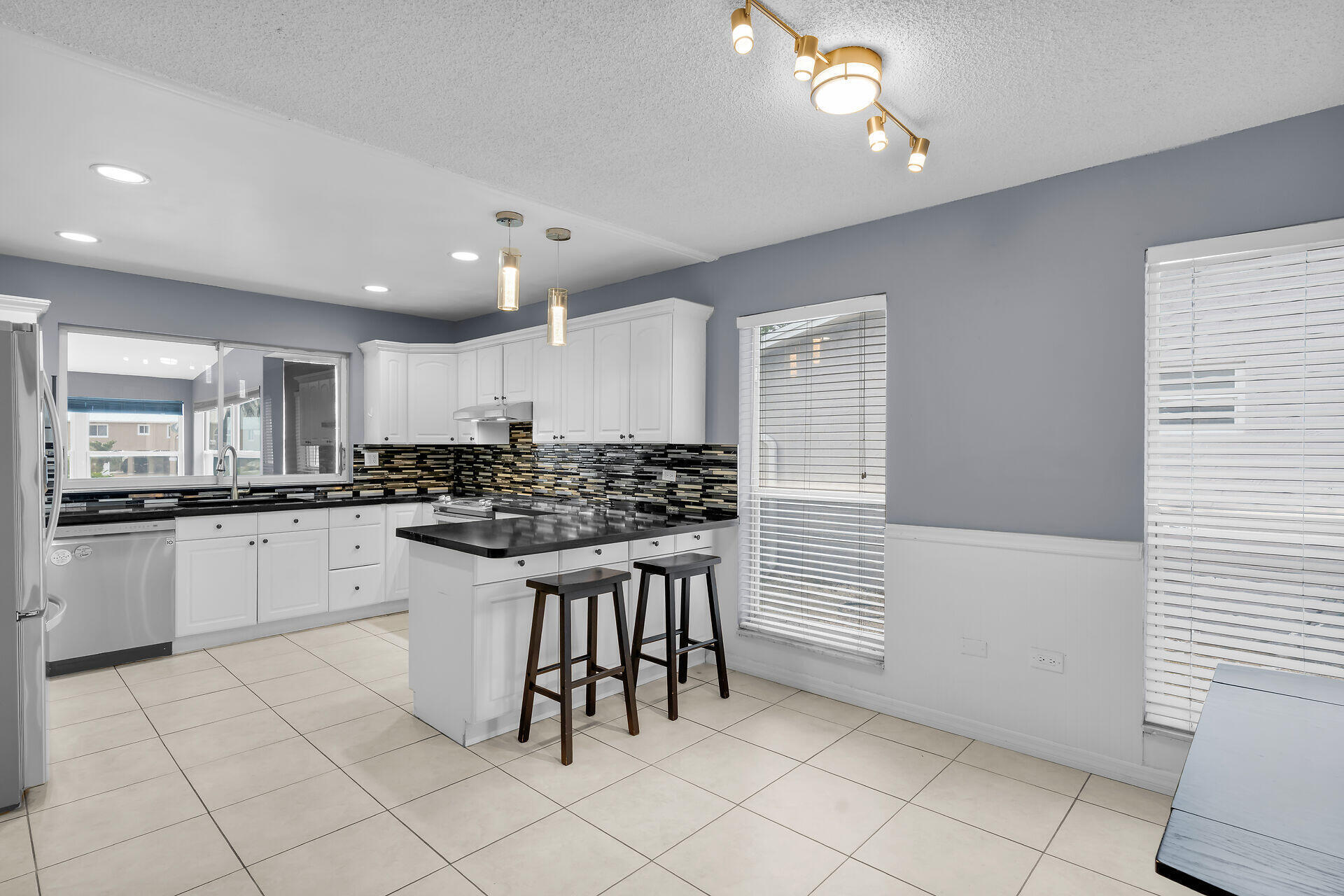 304 2nd Terrace Key Largo, FL 33037 - Photo 18 of 48 18_beyc6a18659ca8d77