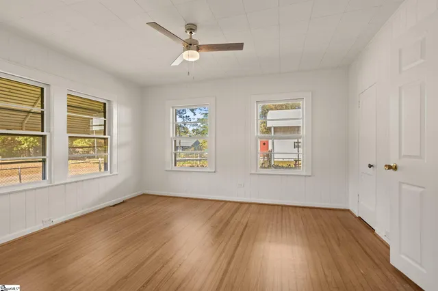 $269,900 | 401 Rogers Avenue, Greenville, SC 29617