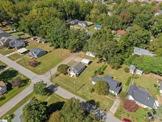 $269,900 | 401 Rogers Avenue, Greenville, SC 29617