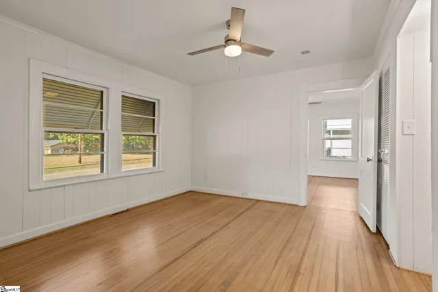 $269,900 | 401 Rogers Avenue, Greenville, SC 29617