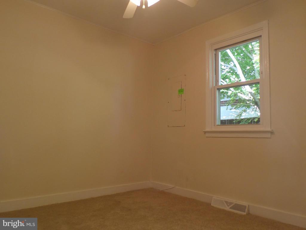 1803 Laurel Road Edgewater, MD 21037 - Photo 15 of 16 Bedroom