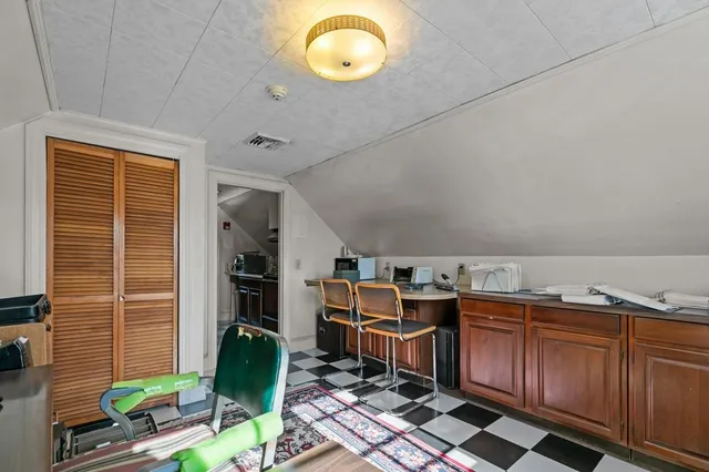 $725,000 | 74 Valley Road, Middletown, RI 02842