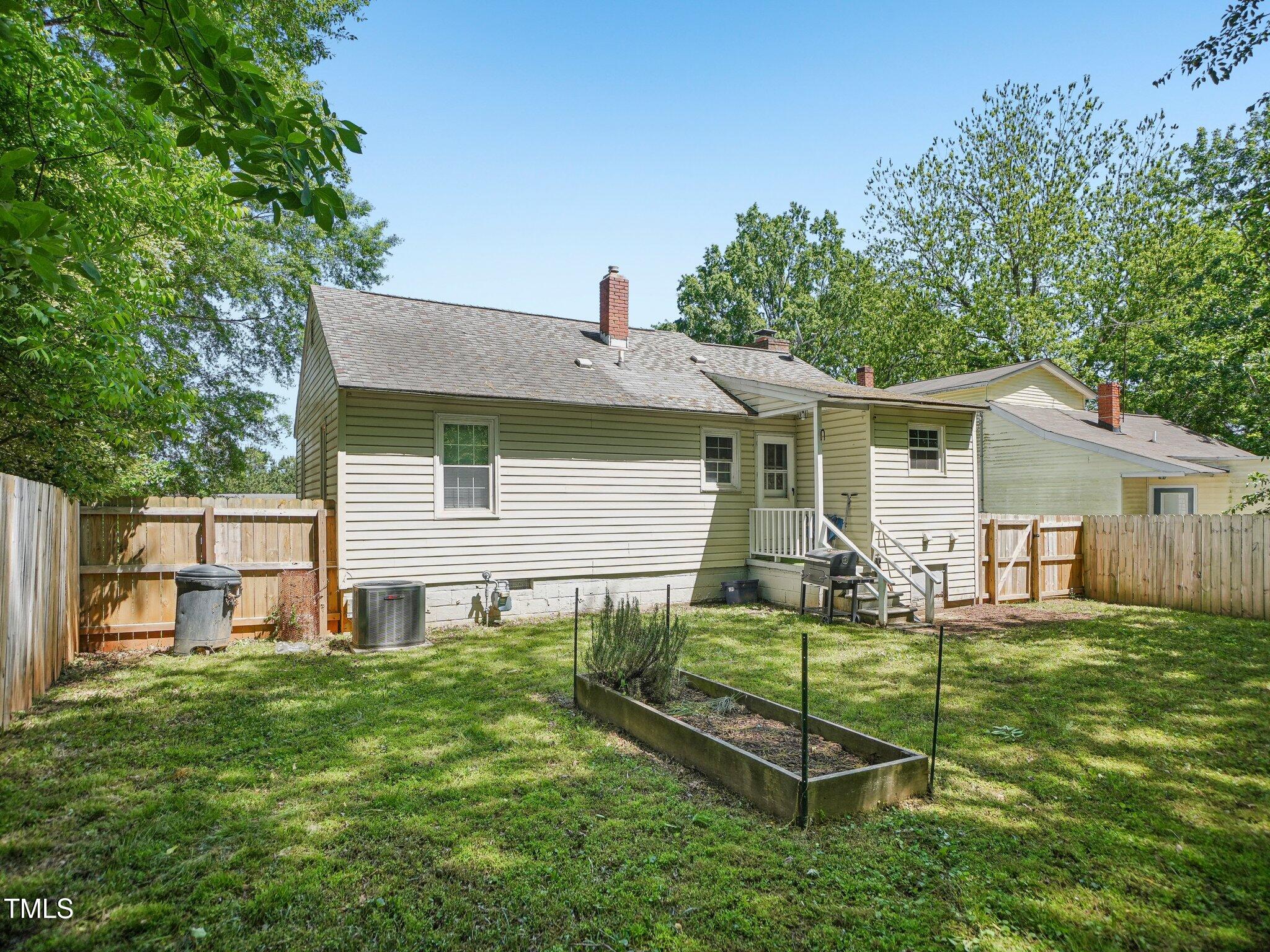 2600 Newbold Street Raleigh, NC 27603 - Photo 11 of 12 8-web-or-mls-Newbold St-2904-008