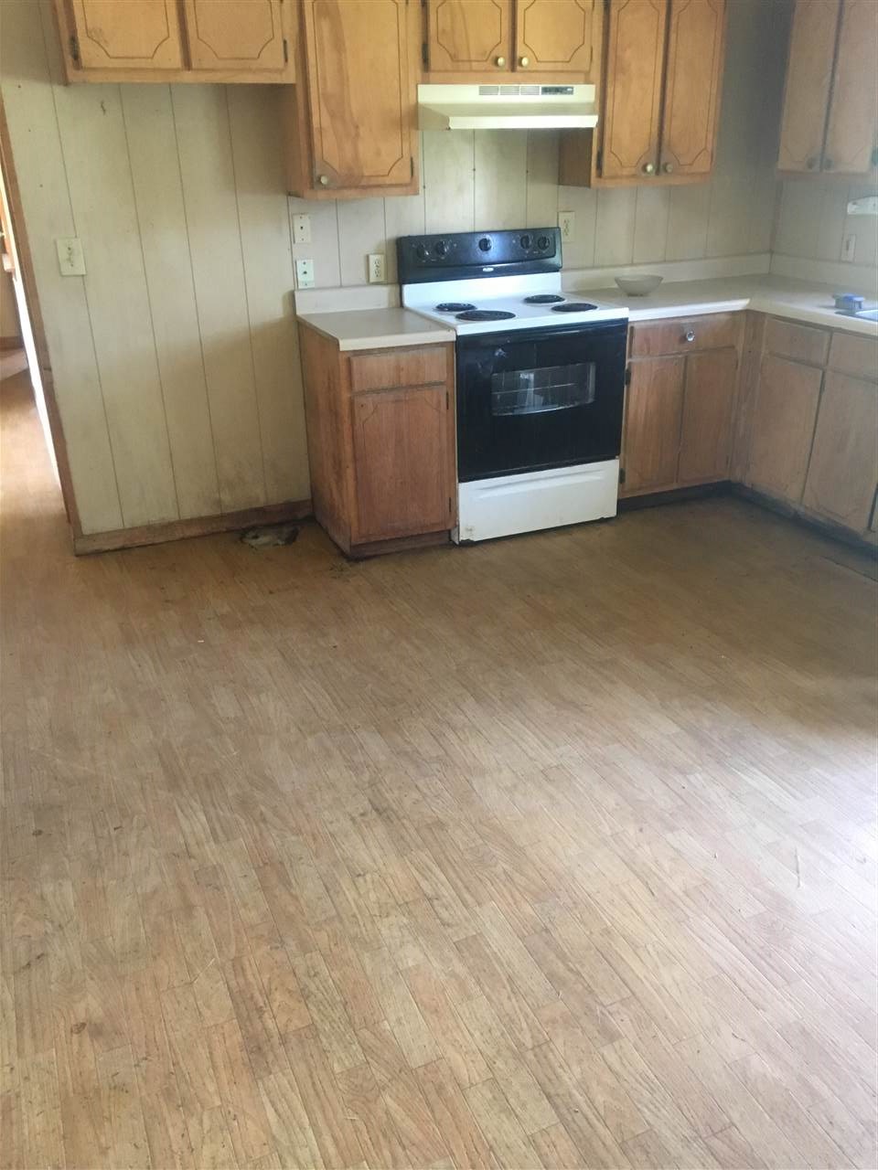 116 Wesley Drive Atmore, AL 36502 - Photo 3 of 4