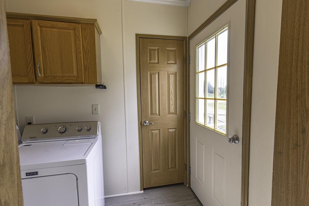 239 Main Street Corinth, ME 04427 - Photo 22 of 39 001i