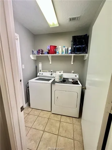 $2,300 | 3605 Vienna Drive, College Station, TX 77845