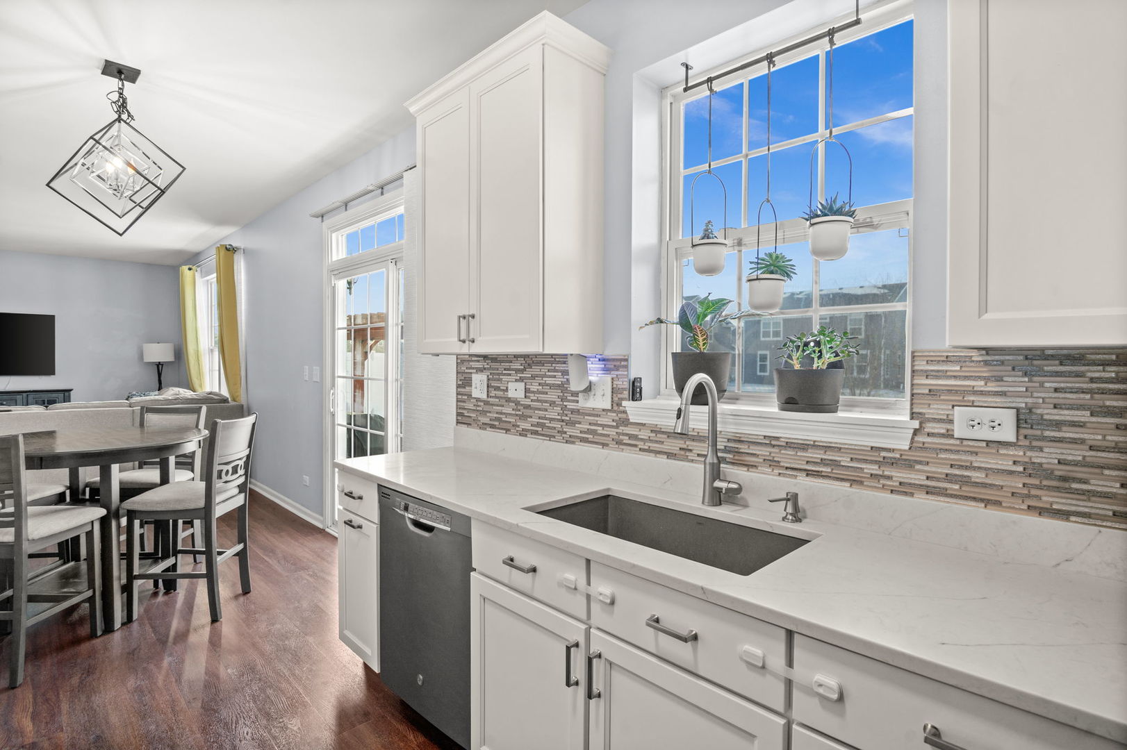 218 Middleton Court Elgin, IL 60124 - Photo 11 of 31