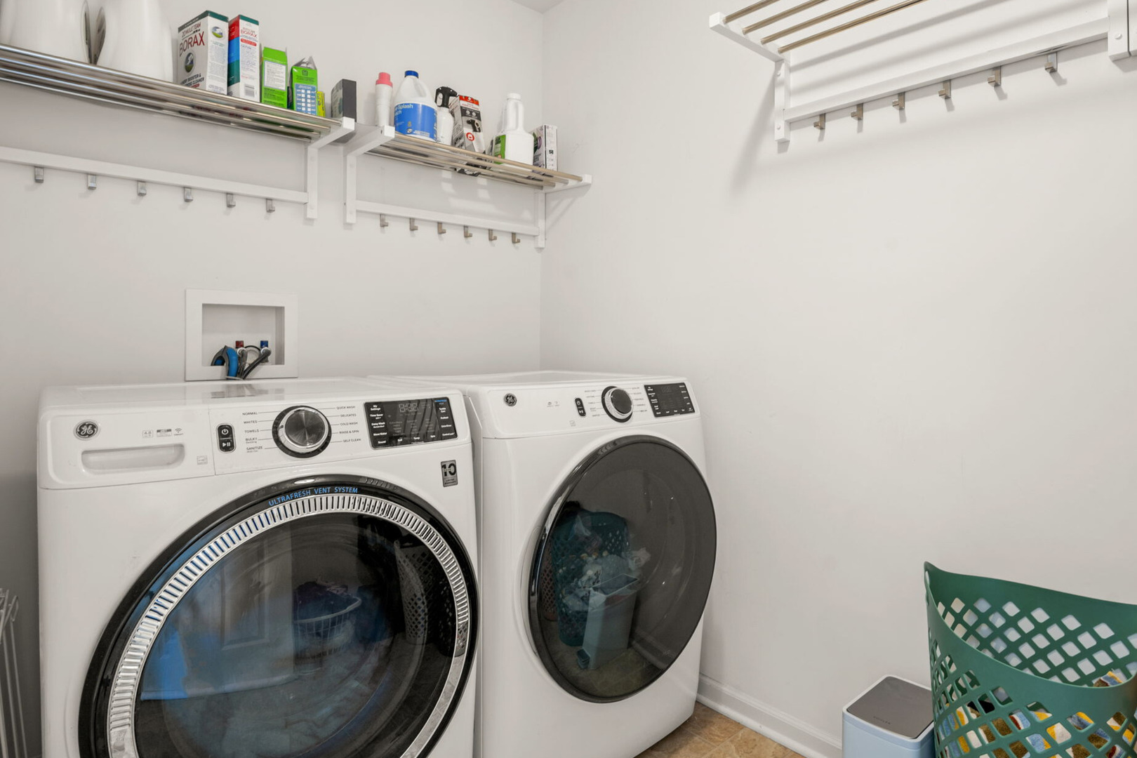 218 Middleton Court Elgin, IL 60124 - Photo 27 of 31