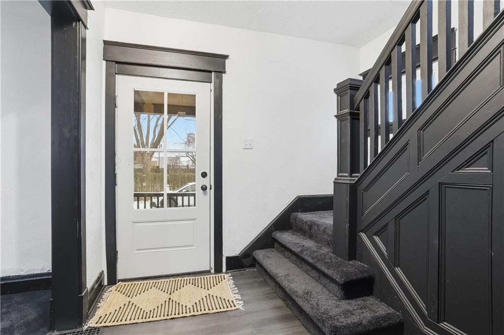 705 4th Street New Brighton, PA 15066 - Photo 4 of 37