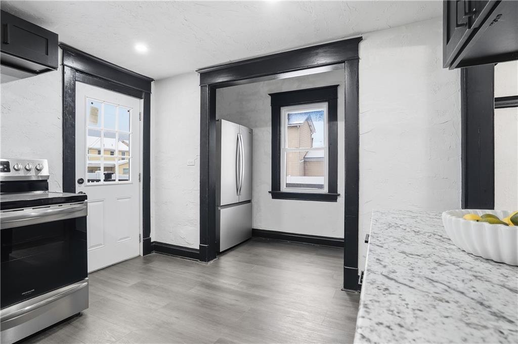 705 4th Street New Brighton, PA 15066 - Photo 10 of 37