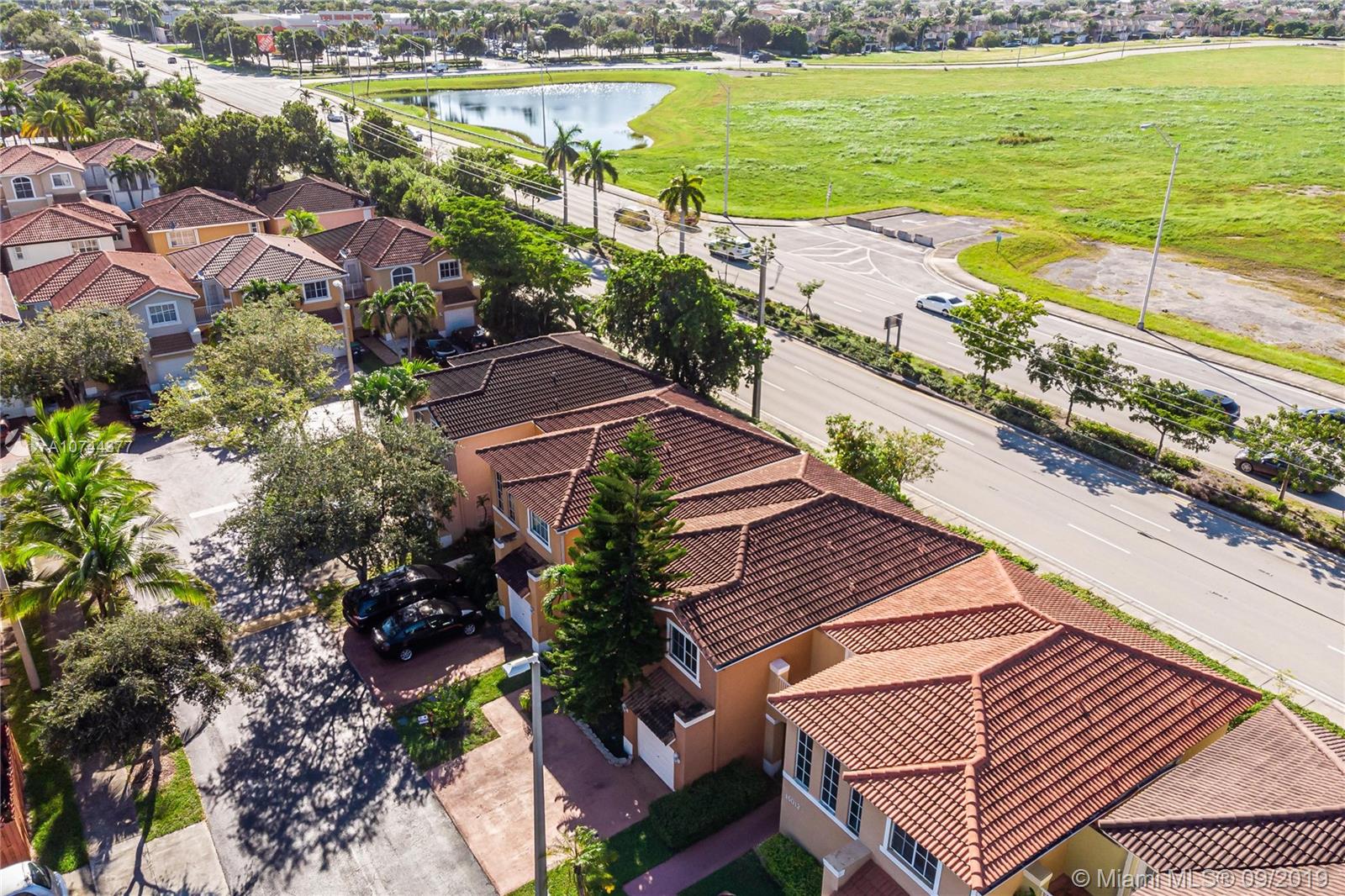 16004 Southwest 87th Terrace Miami, FL 33193 - Photo 2 of 38