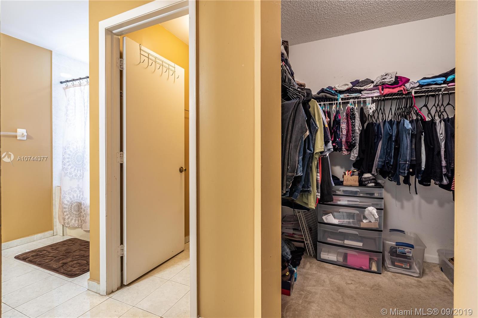 16004 Southwest 87th Terrace Miami, FL 33193 - Photo 31 of 38