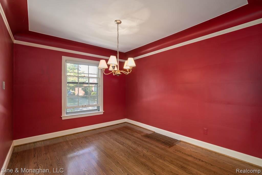459 Touraine Road Grosse Pointe Farms, MI 48236 - Photo 9 of 28