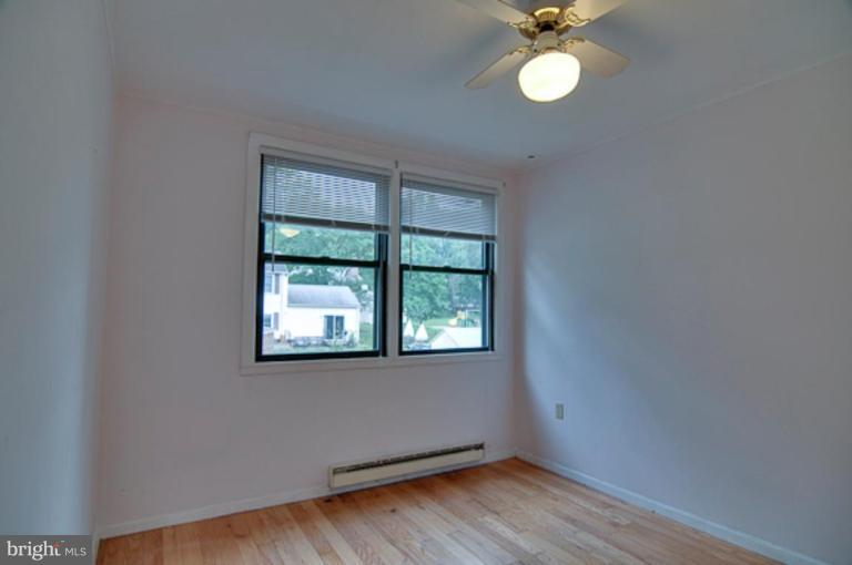 16 Ridge Road, Unit Z3 Greenbelt, MD 20770 - Photo 24 of 27 Bedroom #2