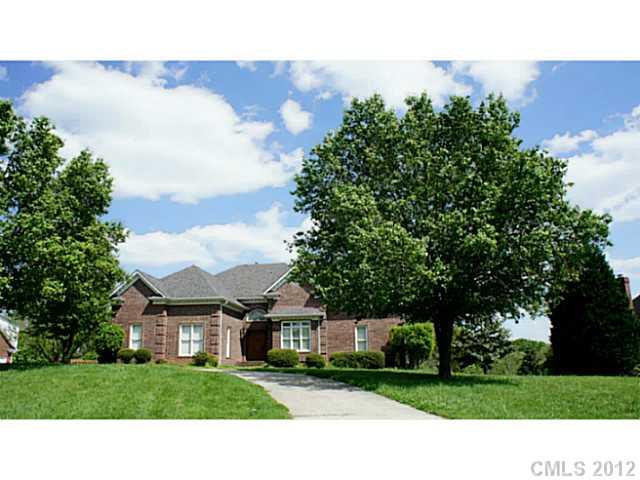 6033 Highview Road Matthews, NC 28104 - Photo 1 of 12 Gallery Image 1