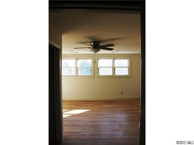 6033 Highview Road Matthews, NC 28104 - Photo 9 of 12 Gallery Image 9