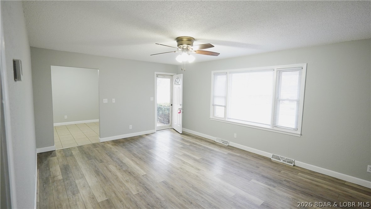 109 West Haynes Street Eldon, MO 65026 - Photo 5 of 21