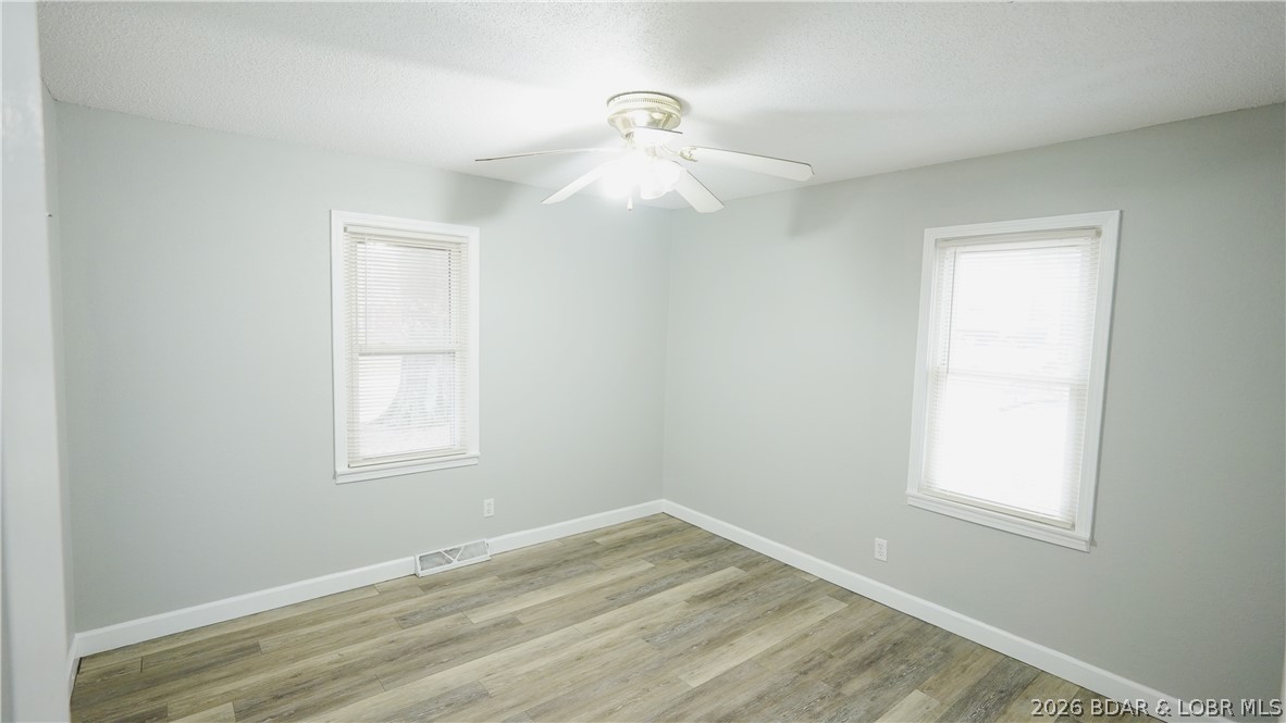 109 West Haynes Street Eldon, MO 65026 - Photo 10 of 21