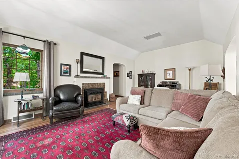 $925,000 | 2318 Albion Street, Denver, CO 80207